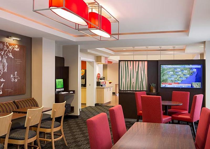 Towneplace By Marriott Suites Portland Vancouver Evergreen Екстериор снимка