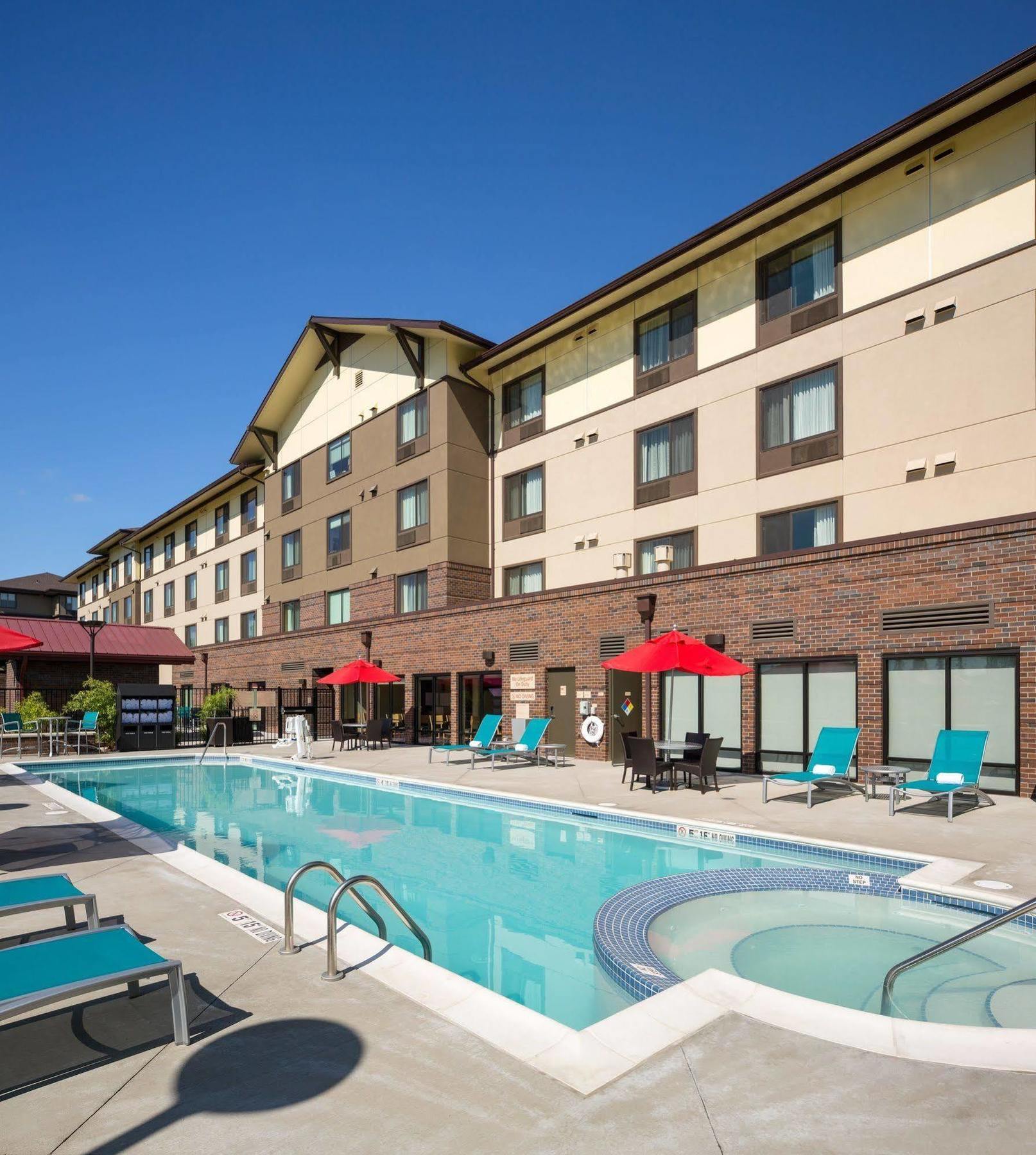 Towneplace By Marriott Suites Portland Vancouver Evergreen Екстериор снимка